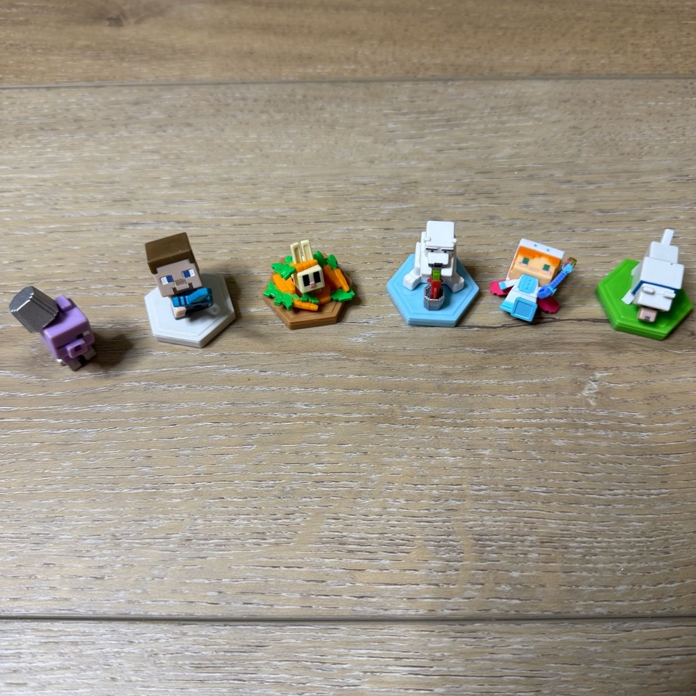 Minecraft Earth Boost Mini Figures Set of 6